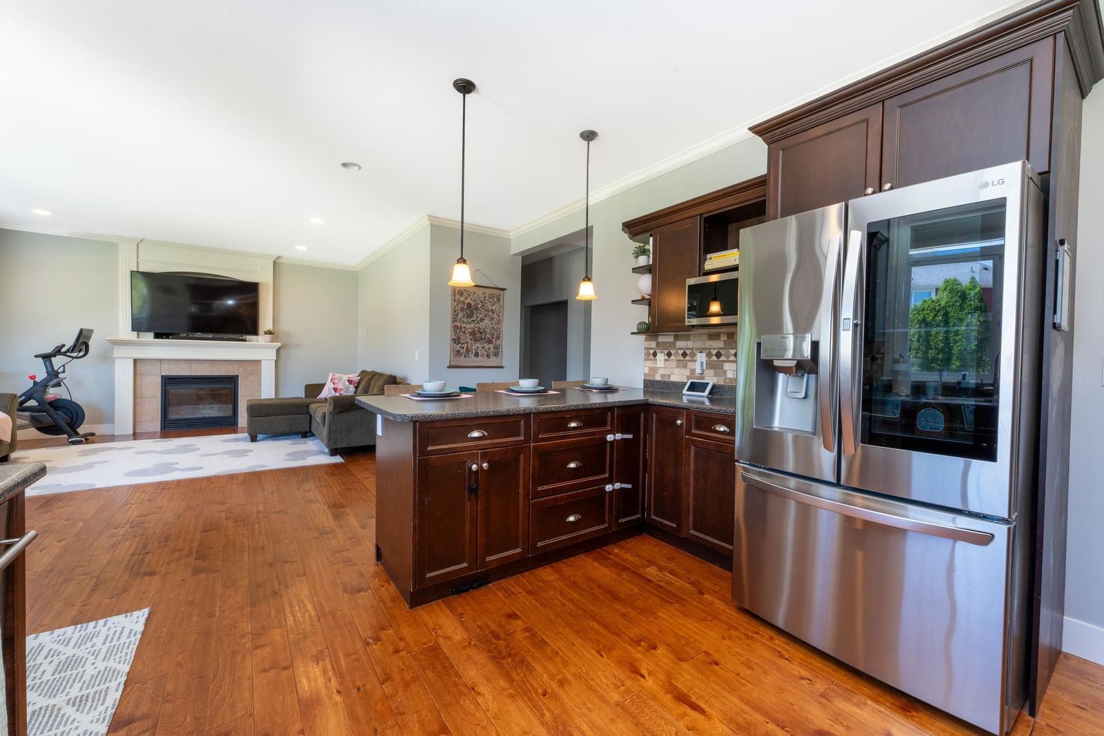 Listing Image 15