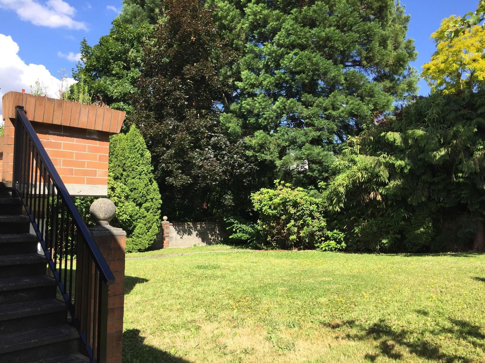 Listing Image 16