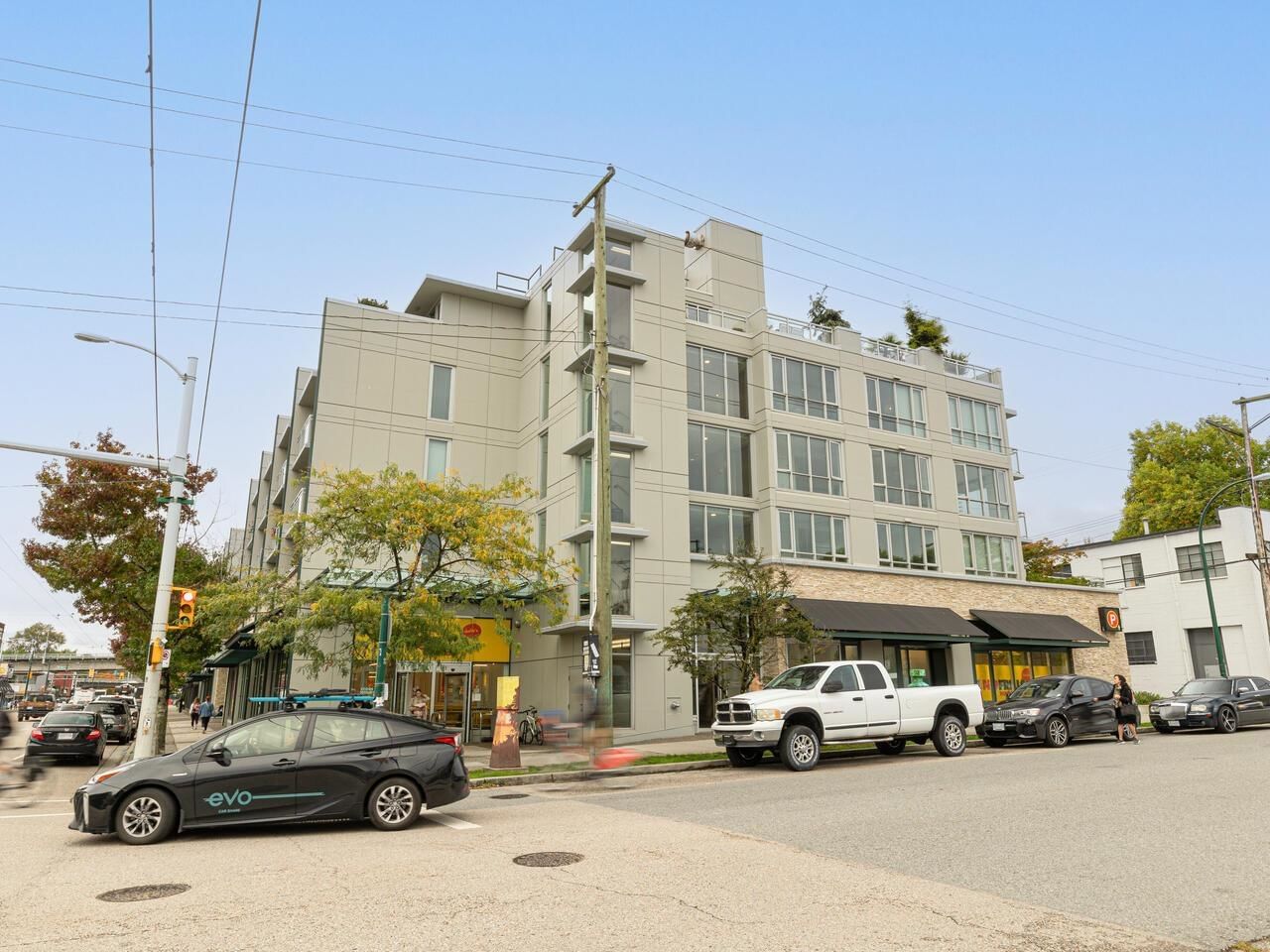 Listing Image 21