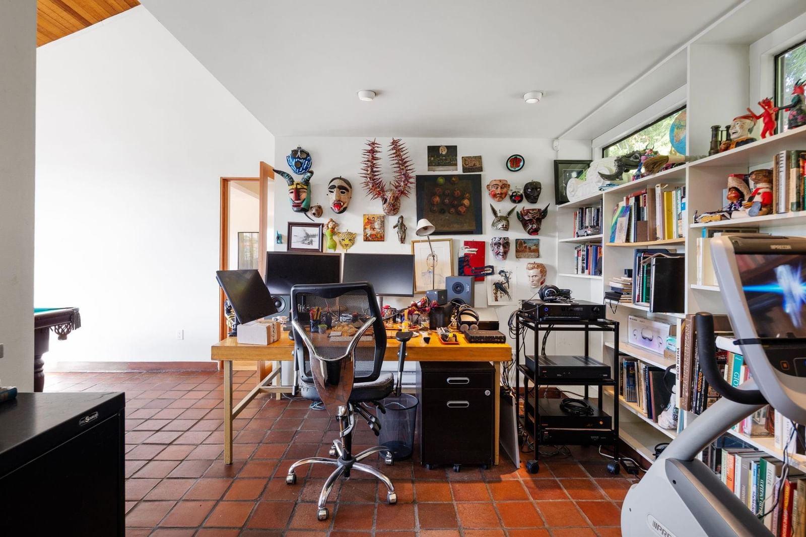 Listing Image 35