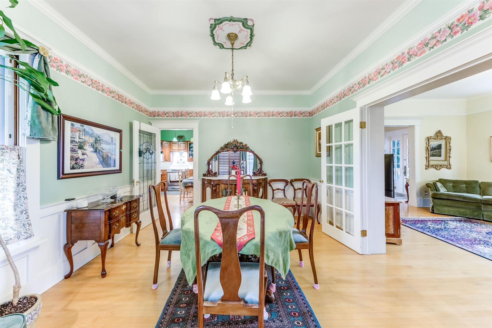Listing Image 15