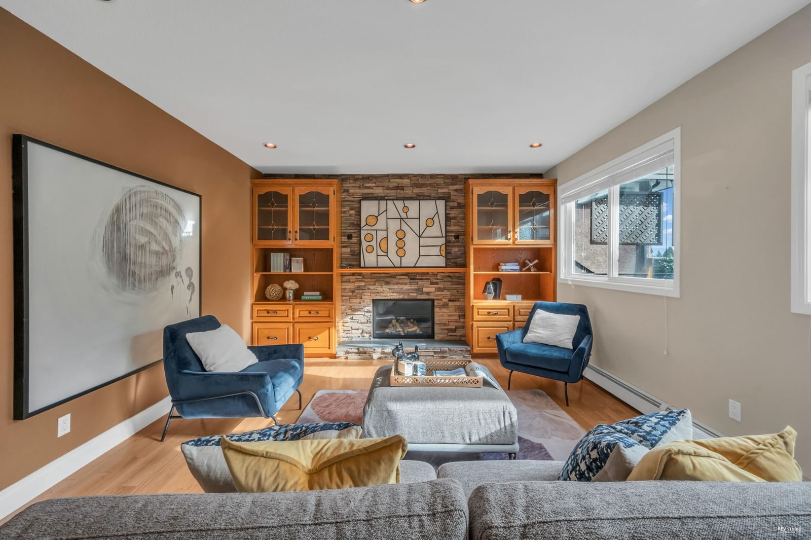 Listing Image 16