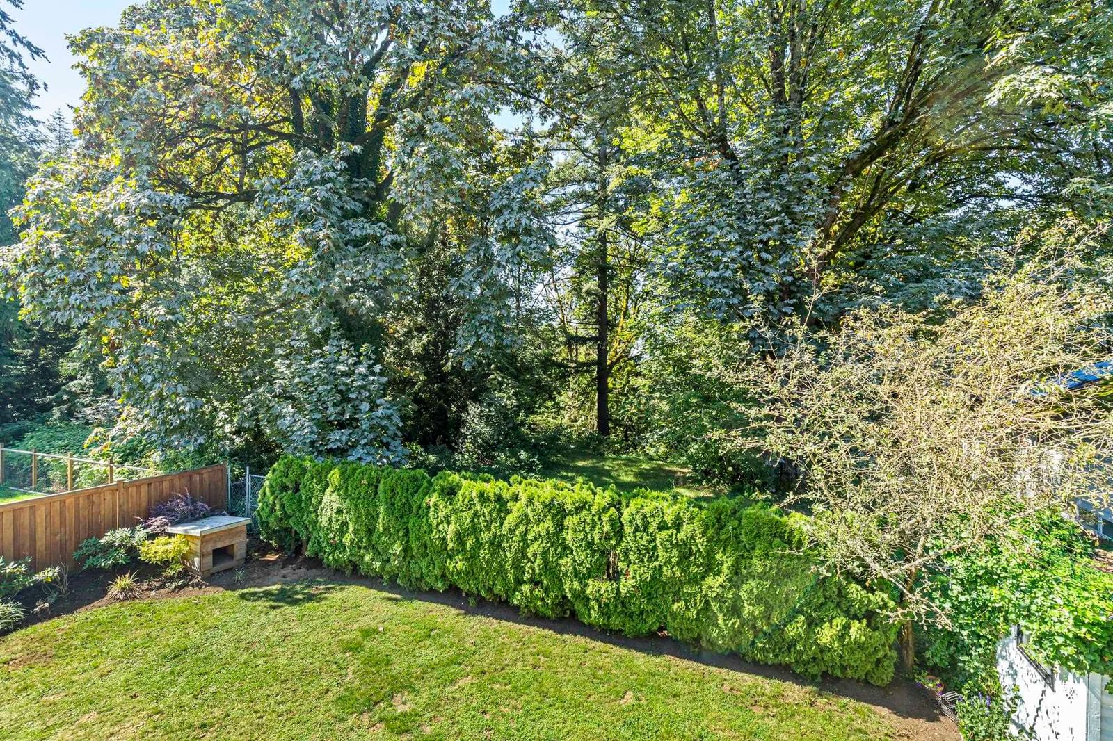 Listing Image 36