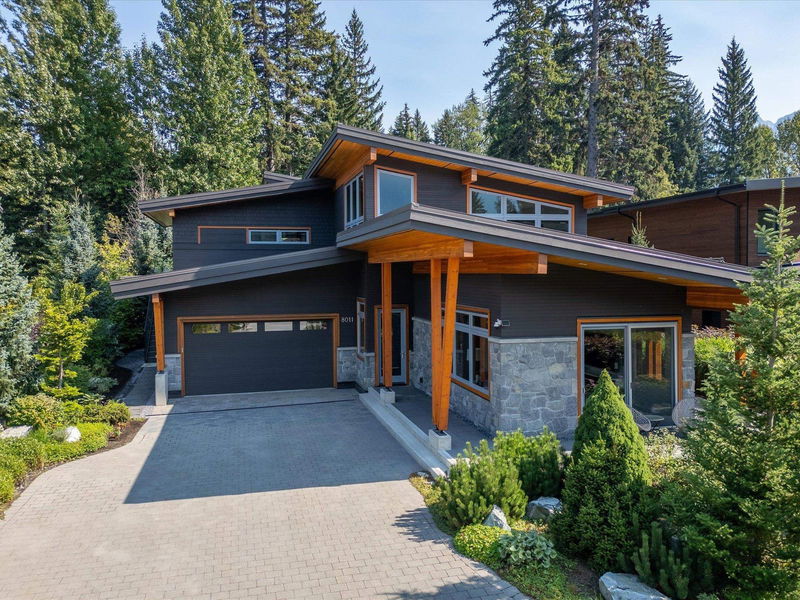 8011 Cypress Place, Whistler, British Columbia (MLS R2932453)