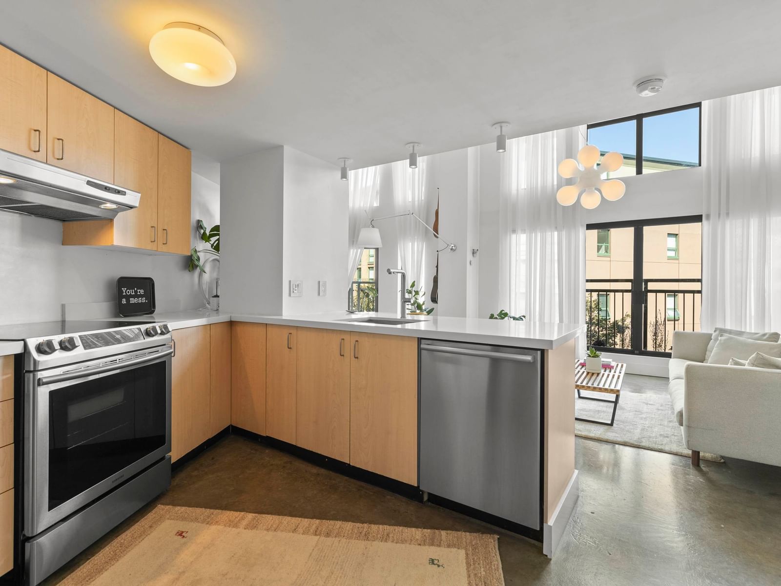 Listing Image 15