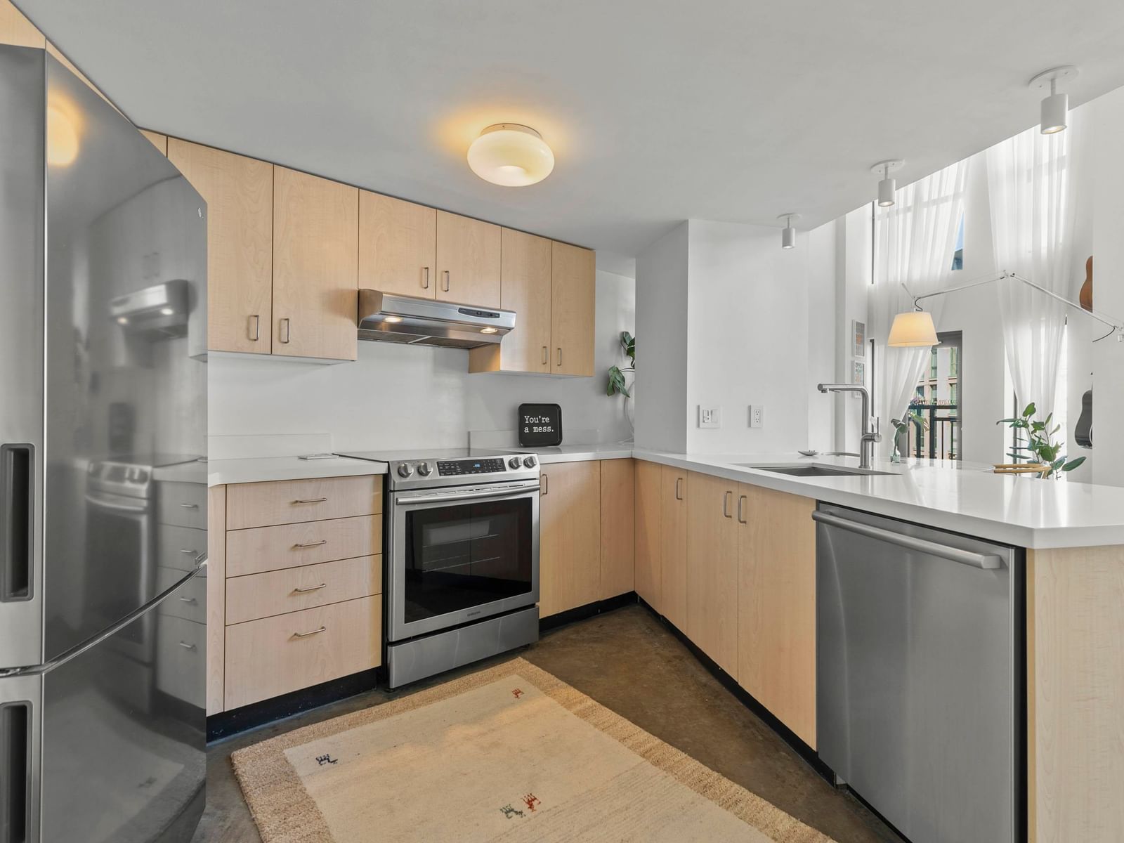 Listing Image 16