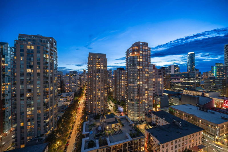 535 Smithe Street #1905, Vancouver, British Columbia (MLS R2932586)