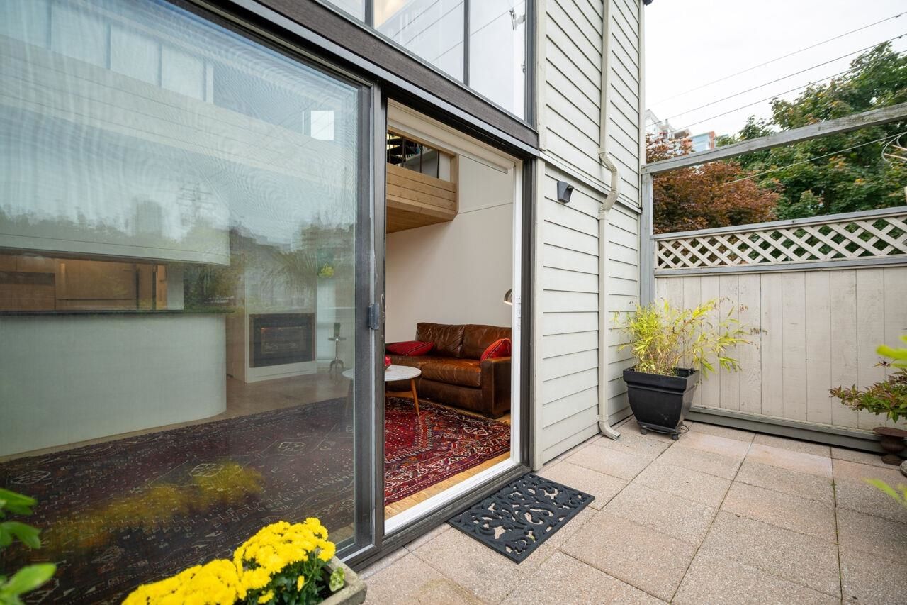 Listing Image 9