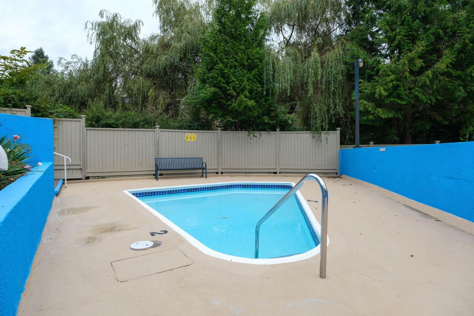Listing Image 25