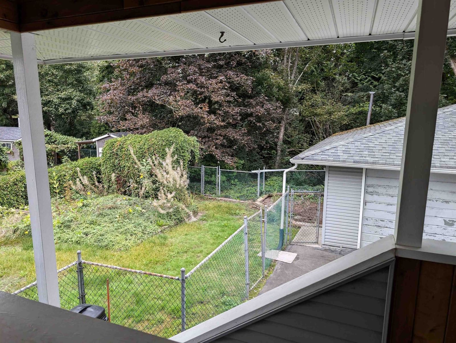 Listing Image 11
