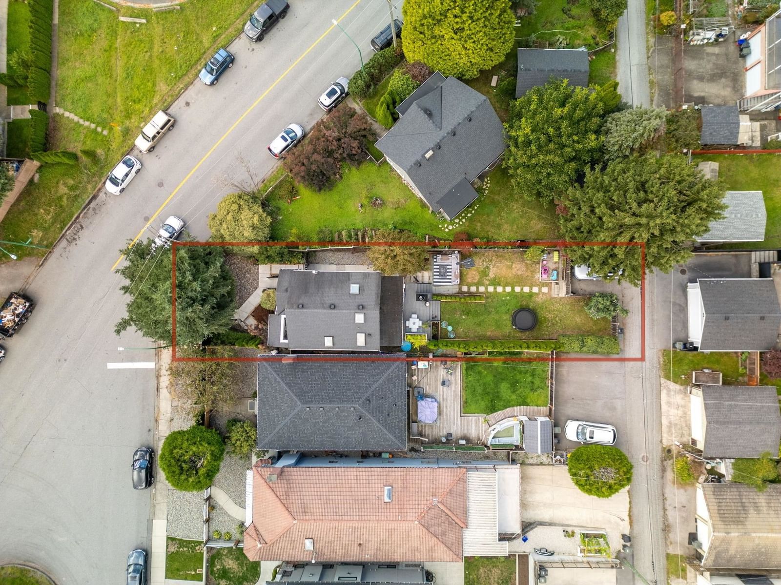 Listing Image 11