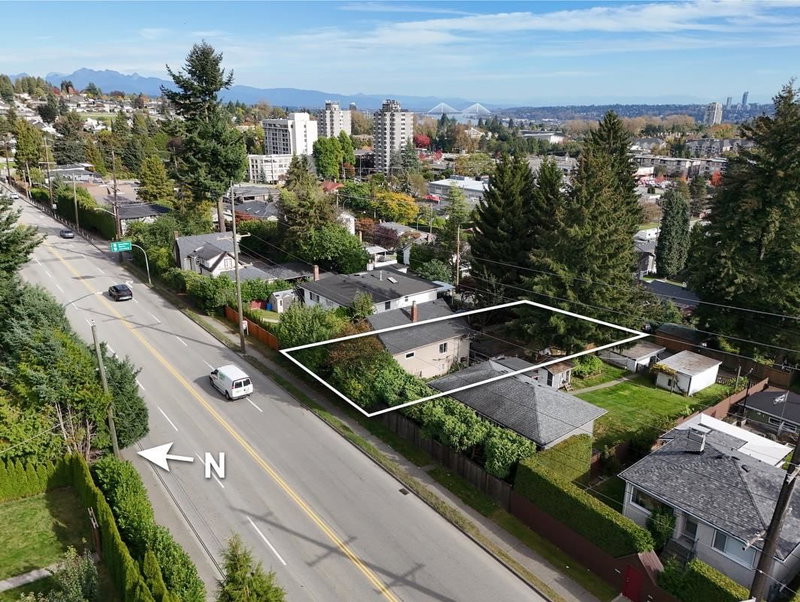112 Tenth Avenue, New Westminster, V3L 2B1 | Image 2
