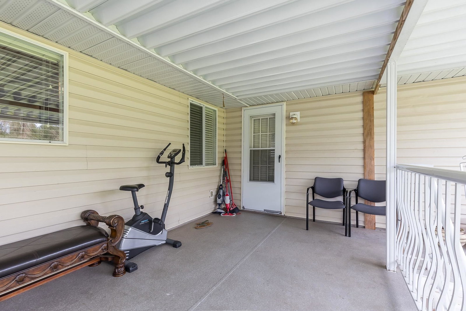 Listing Image 38