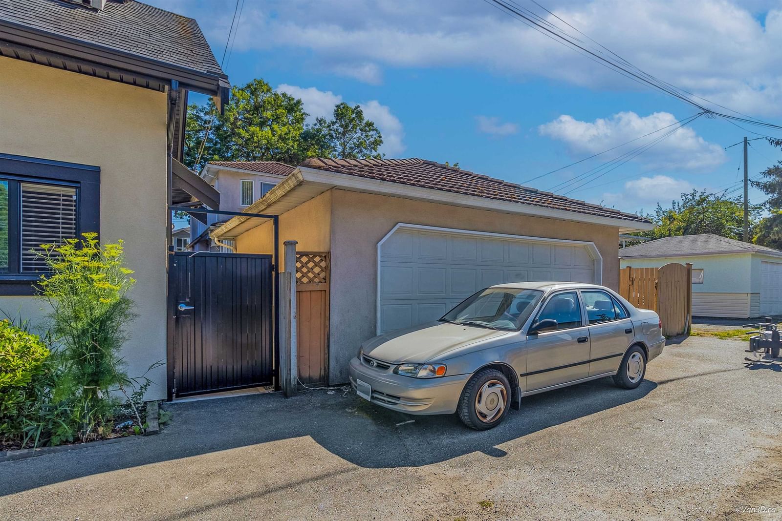 Listing Image 38