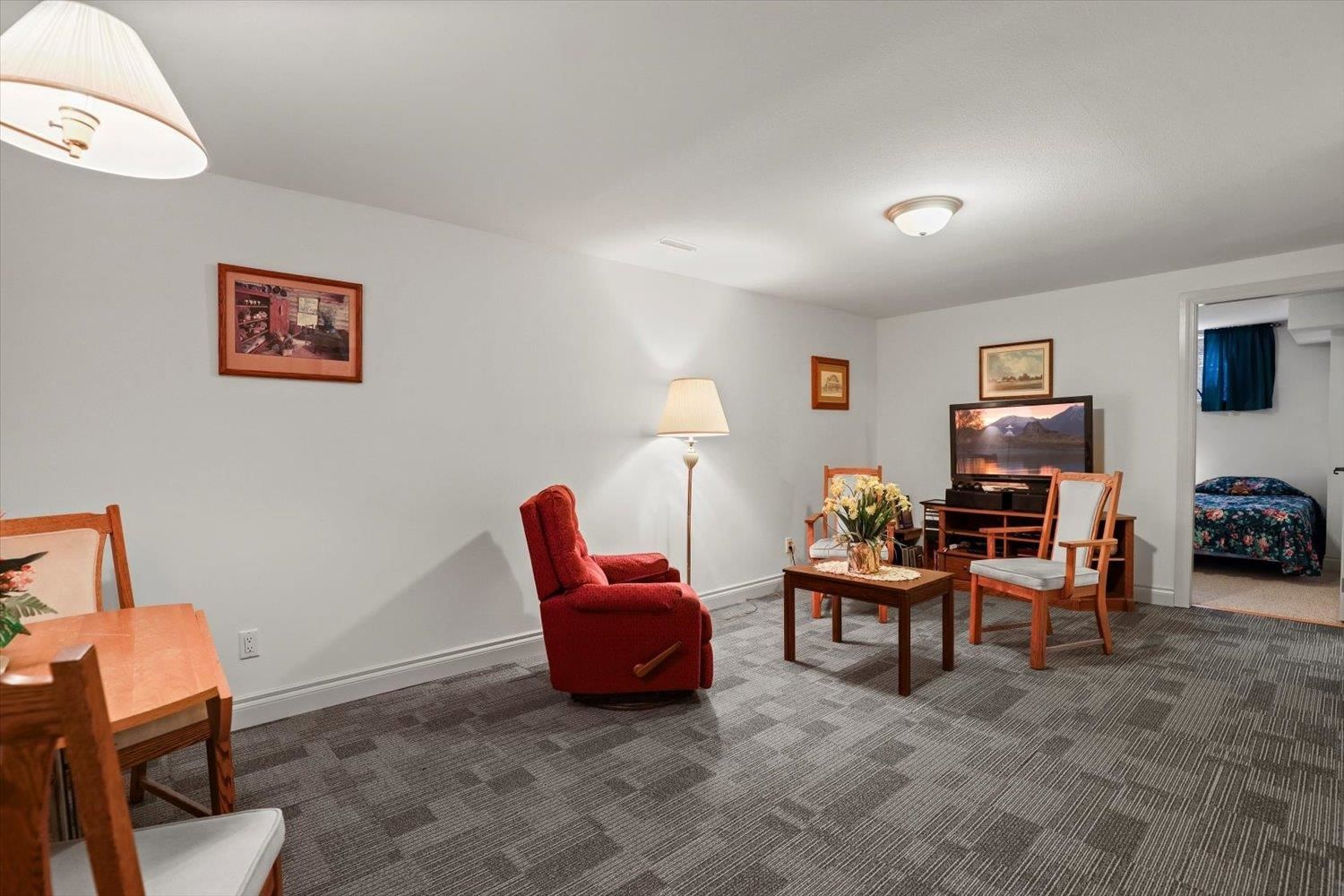 Listing Image 25