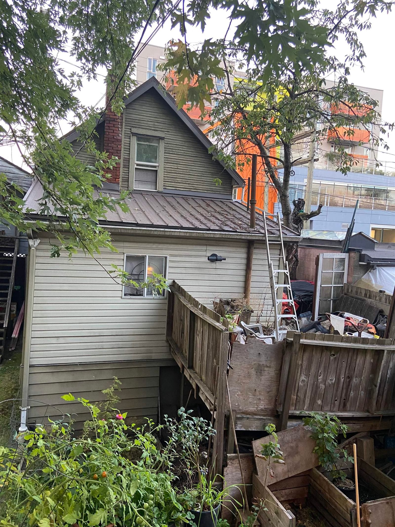 Listing Image 20