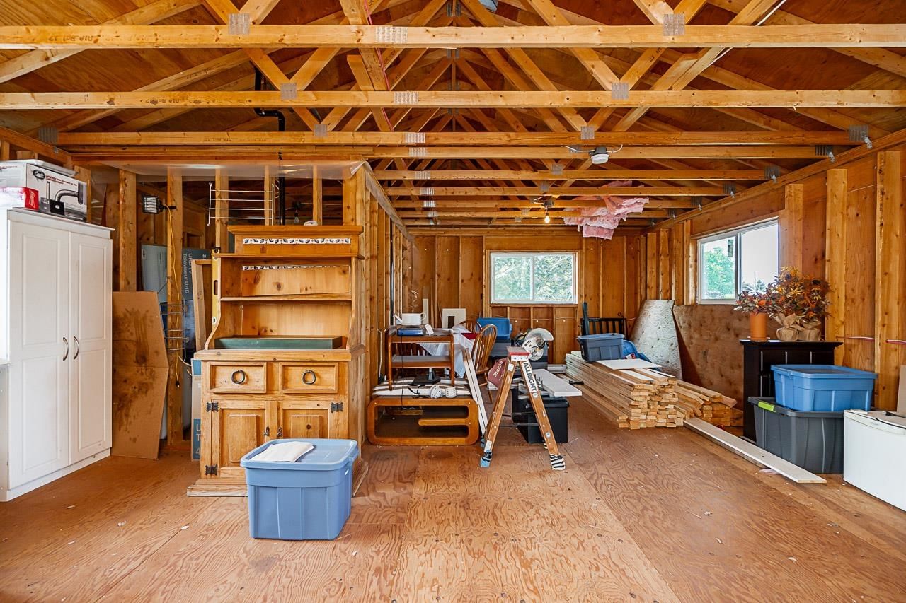 Listing Image 18