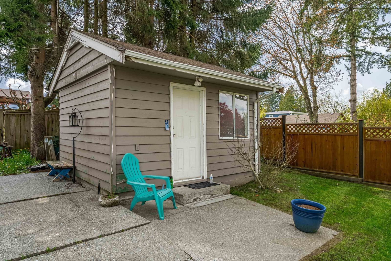 Listing Image 12