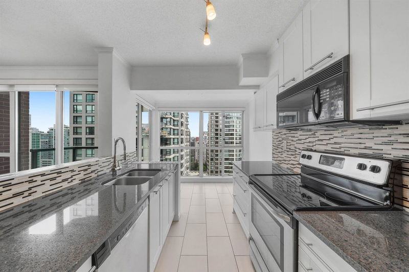 939 Homer Street #2404, Vancouver, British Columbia (MLS R2933521)