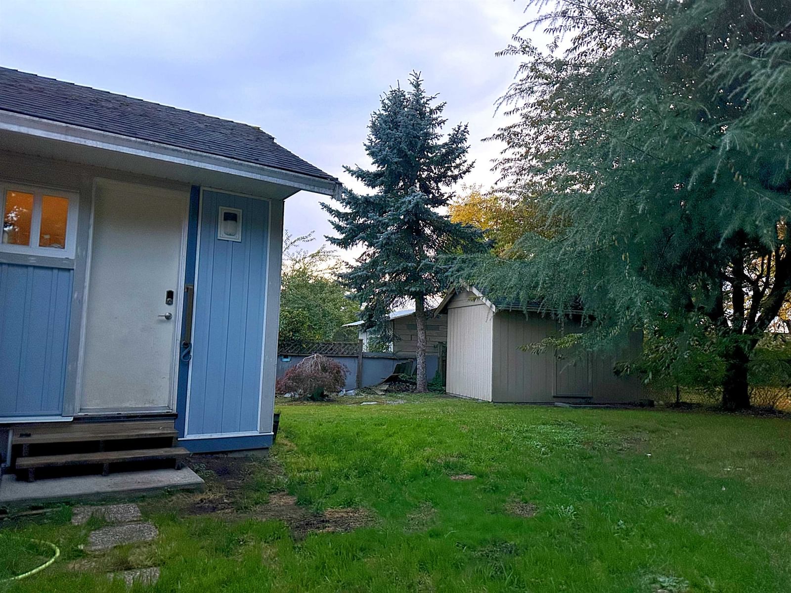 Listing Image 14