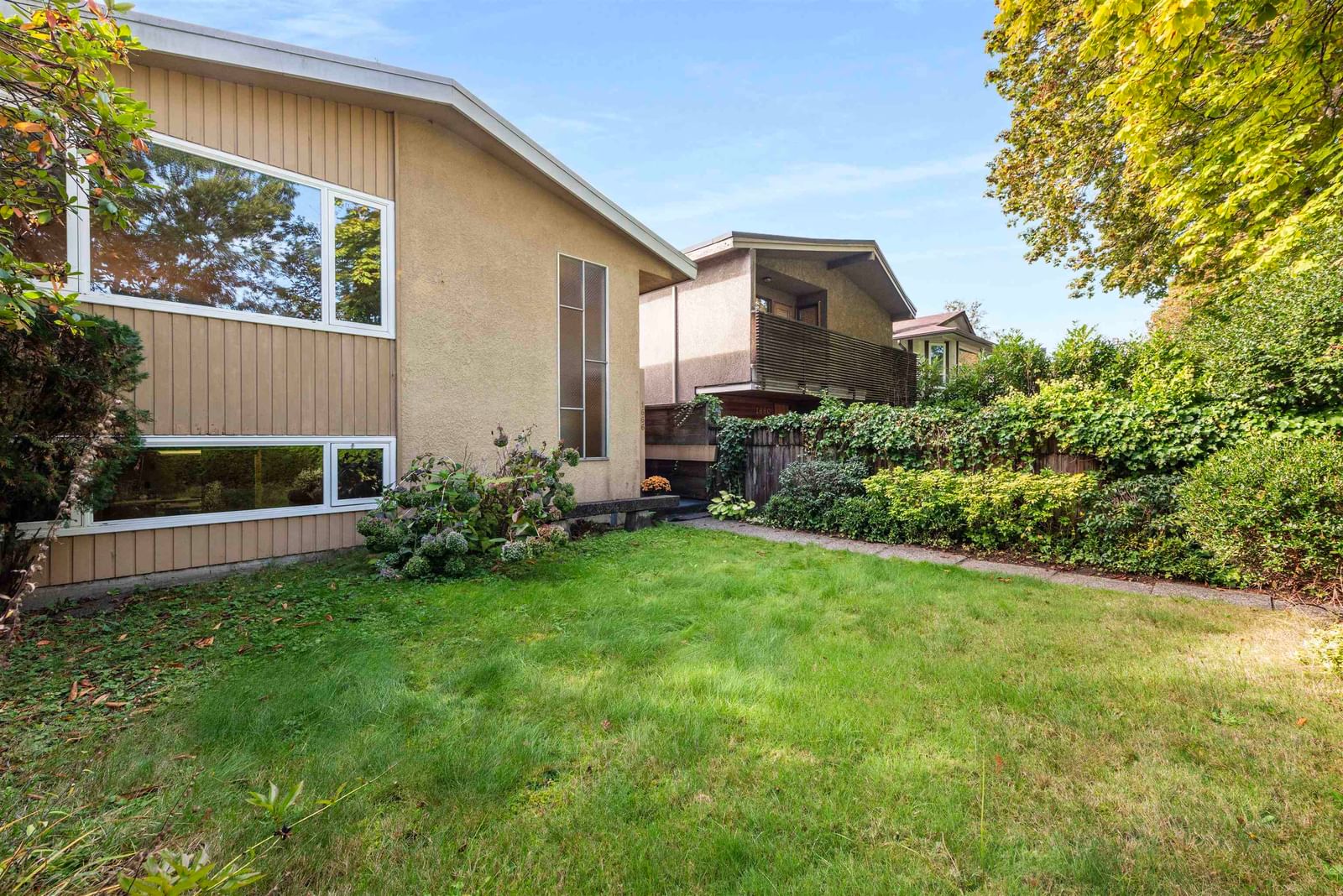 Listing Image 37