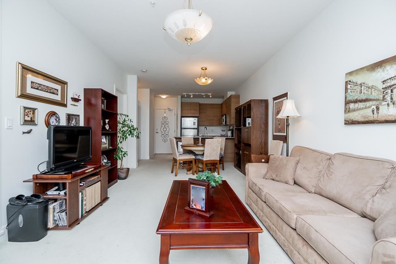 Listing Image 16