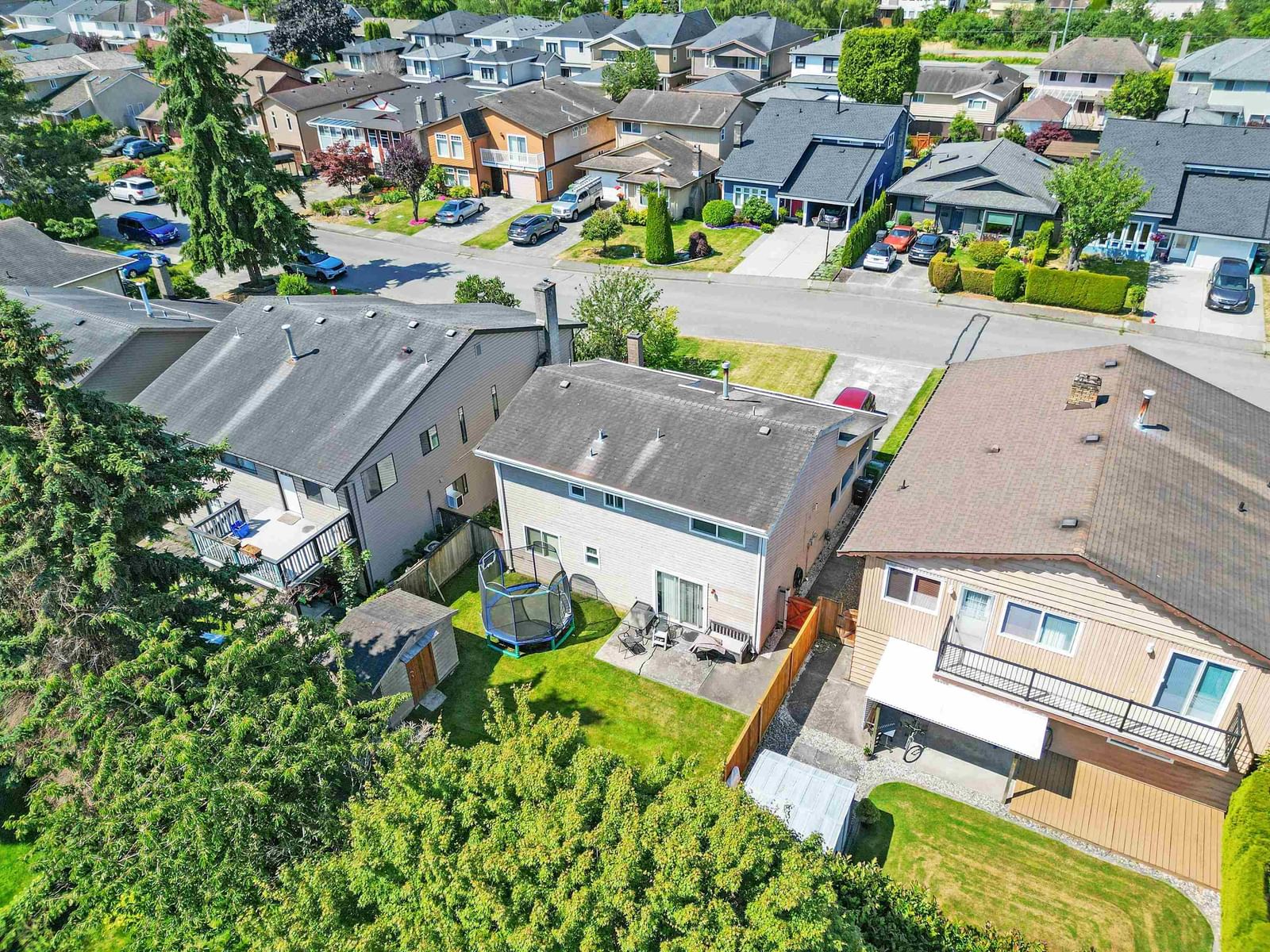 Listing Image 8