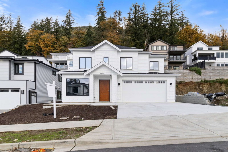 34007 Barker Court, Mission, V2V 6B2 | Image 2