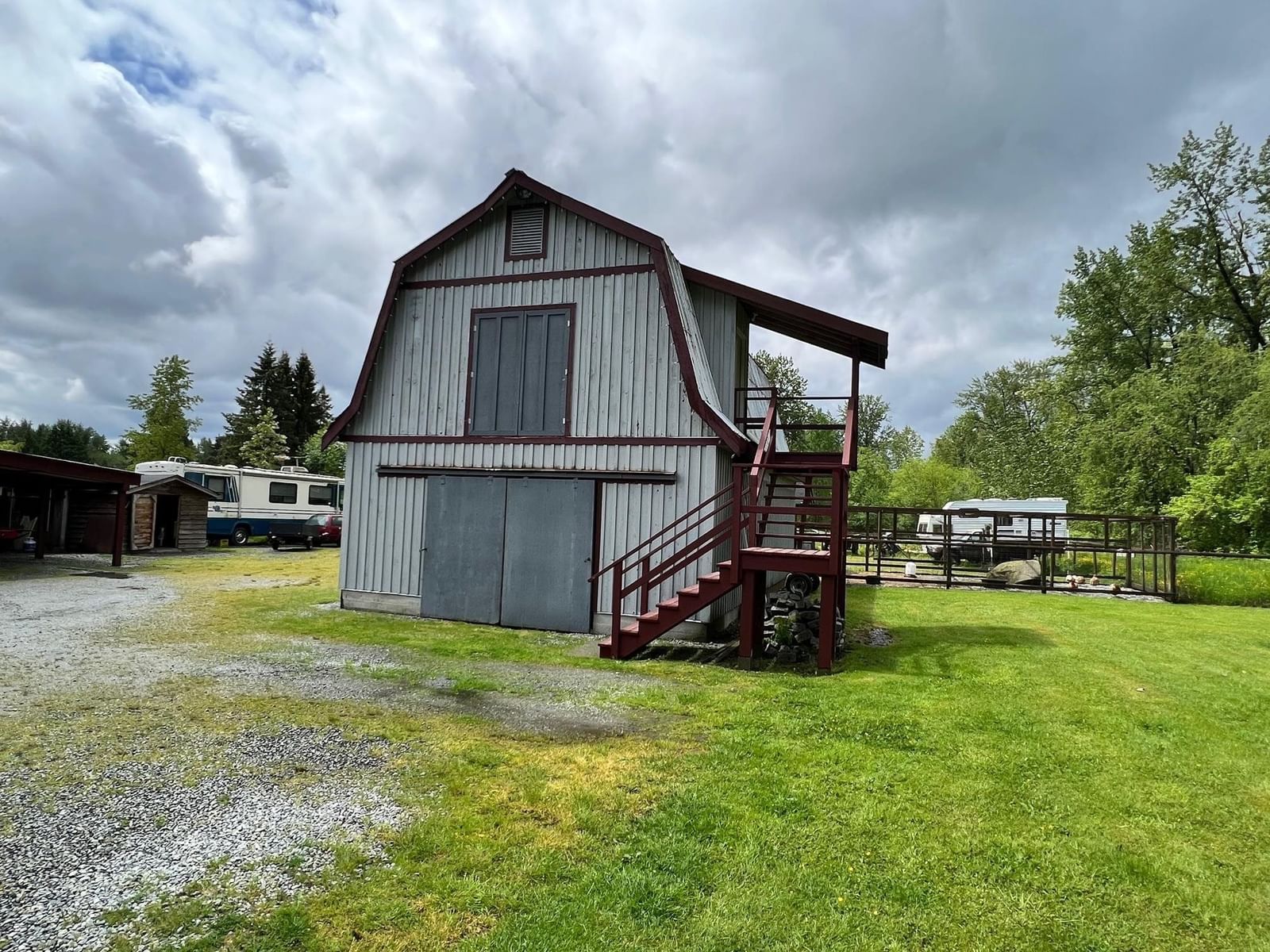 Listing Image 17