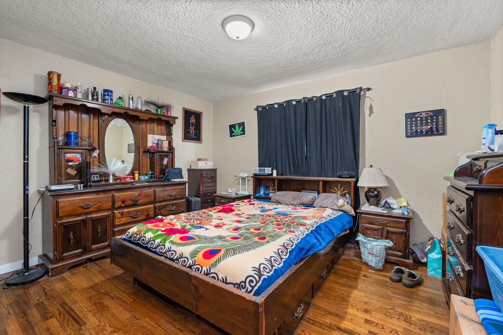 Listing Image 15