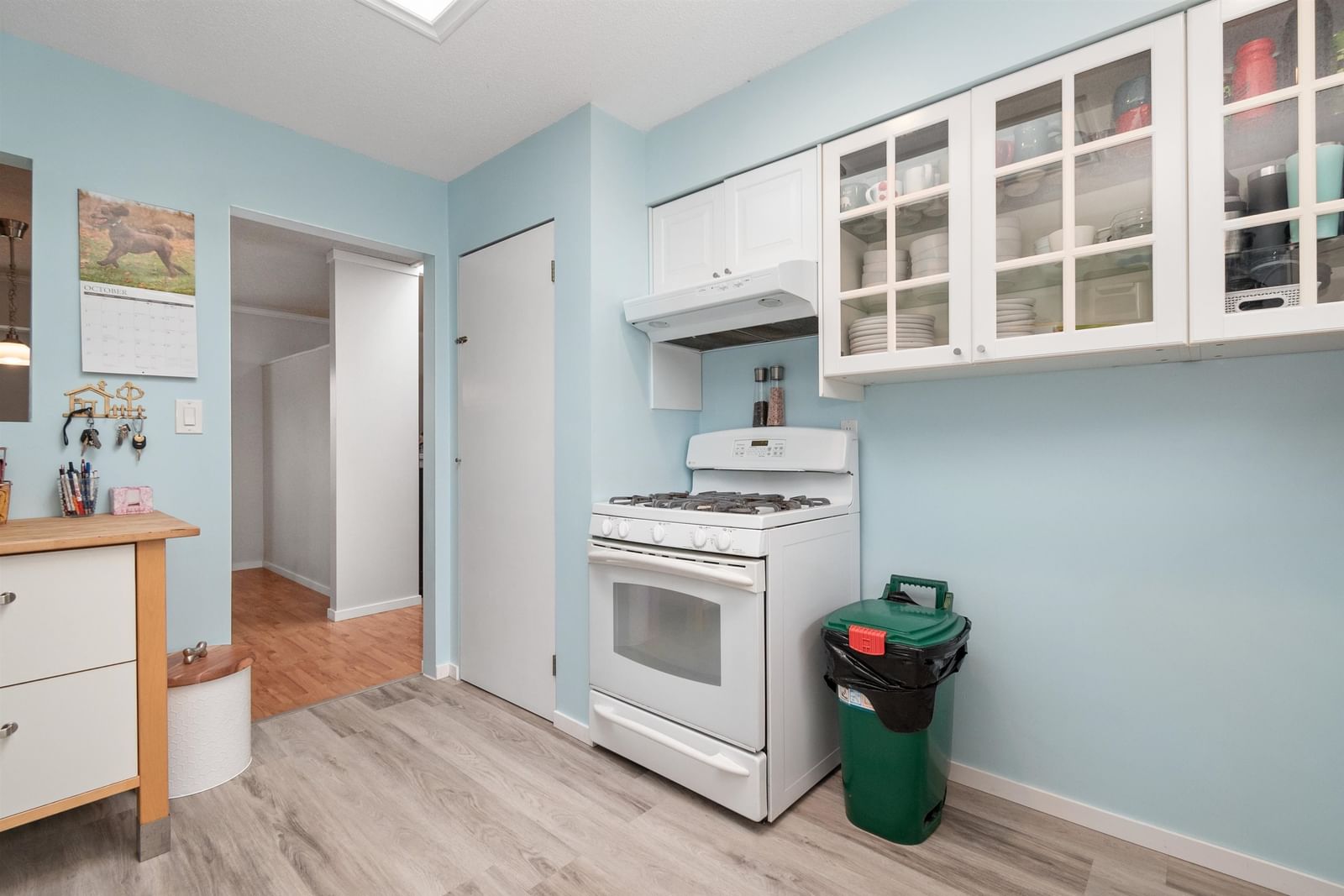 Listing Image 18