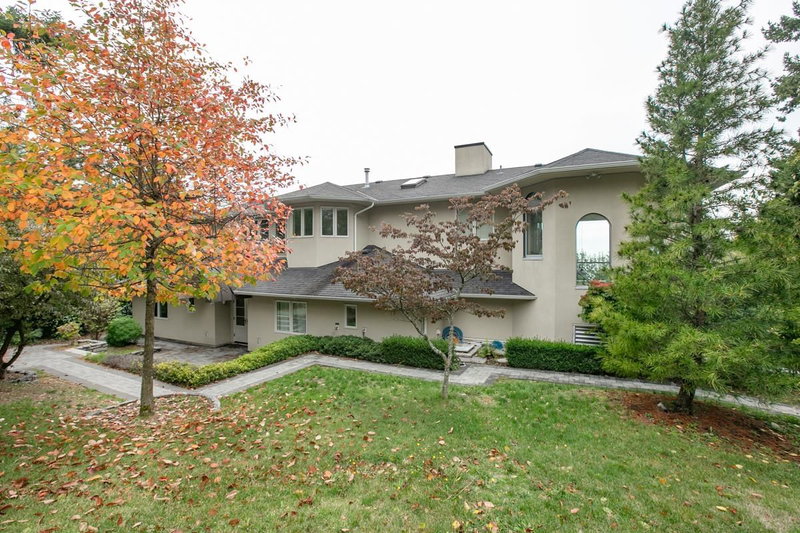 6220 Summit Avenue, West Vancouver, V7W 1Y2 | Image 3