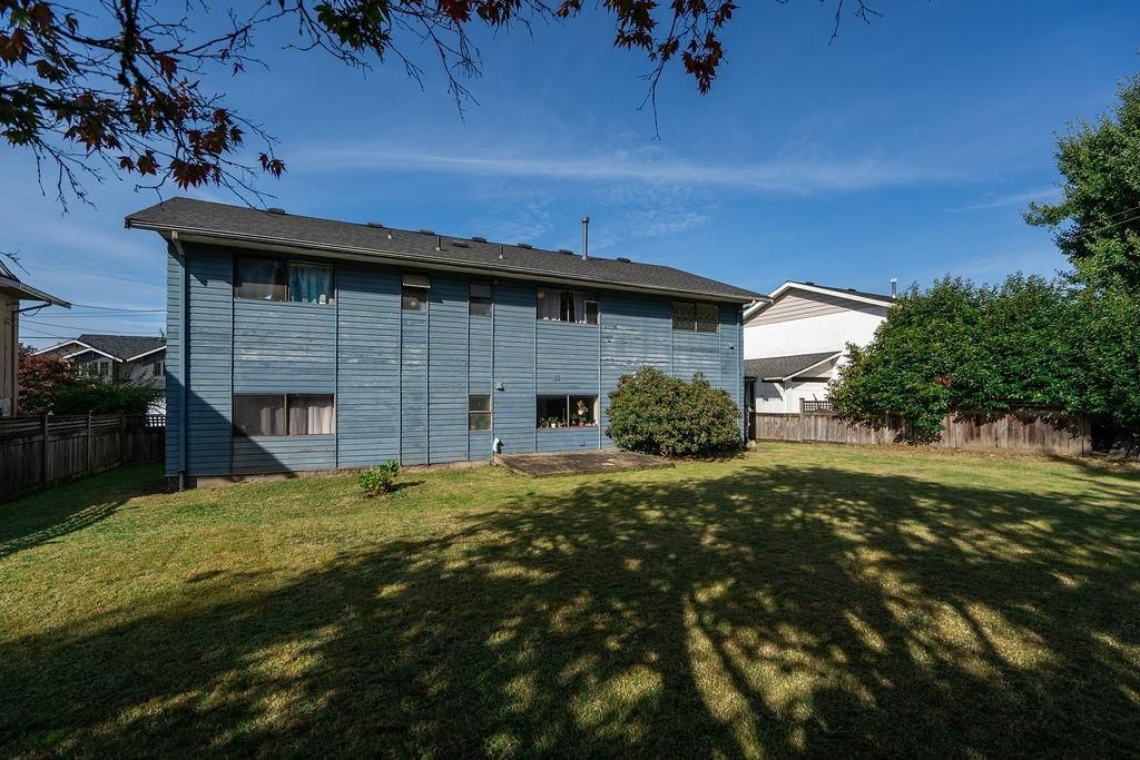Listing Image 16