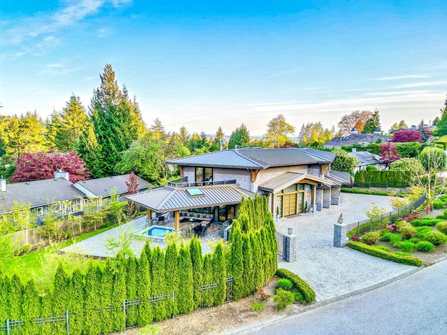 550 Knockmaroon Road