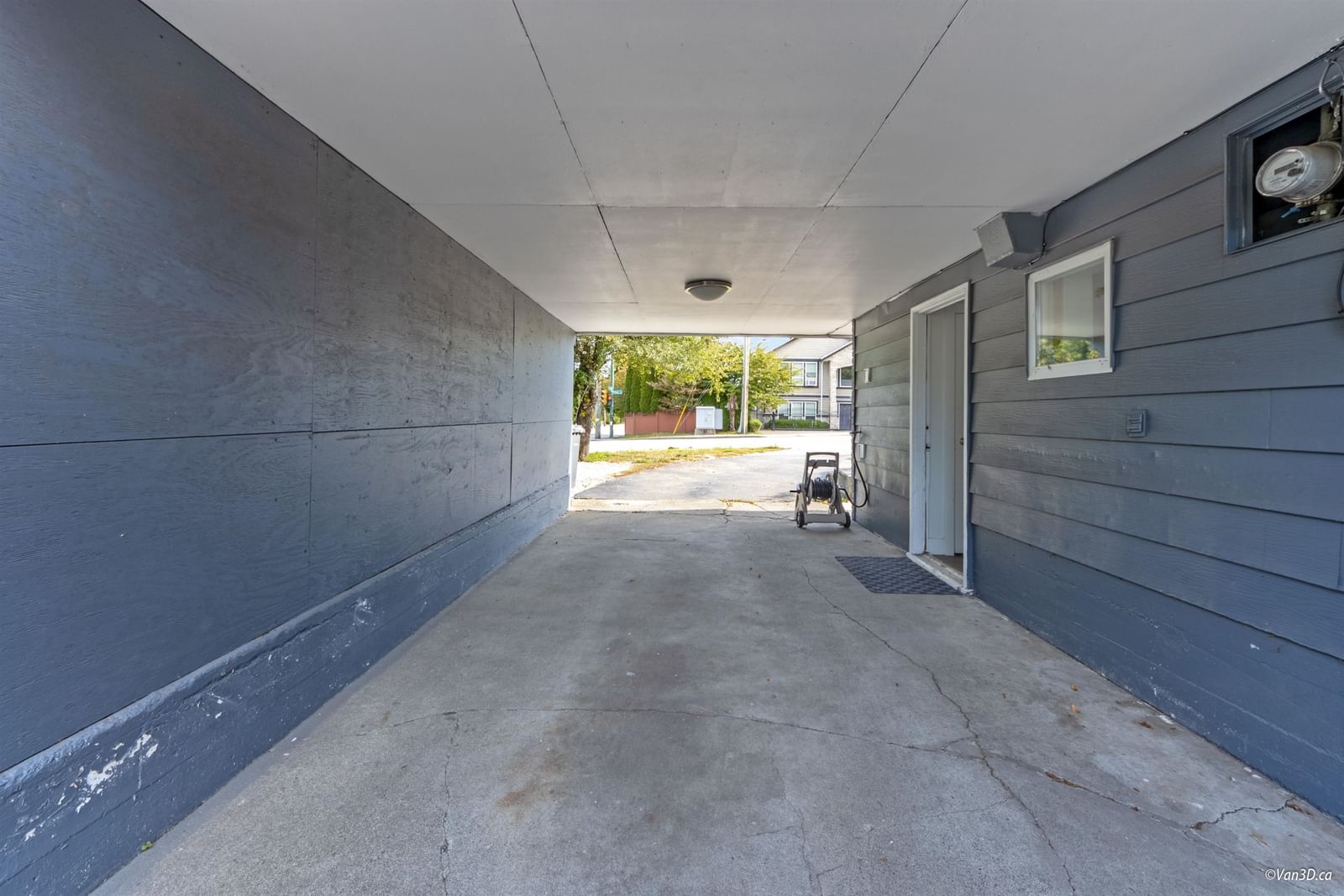 Listing Image 29