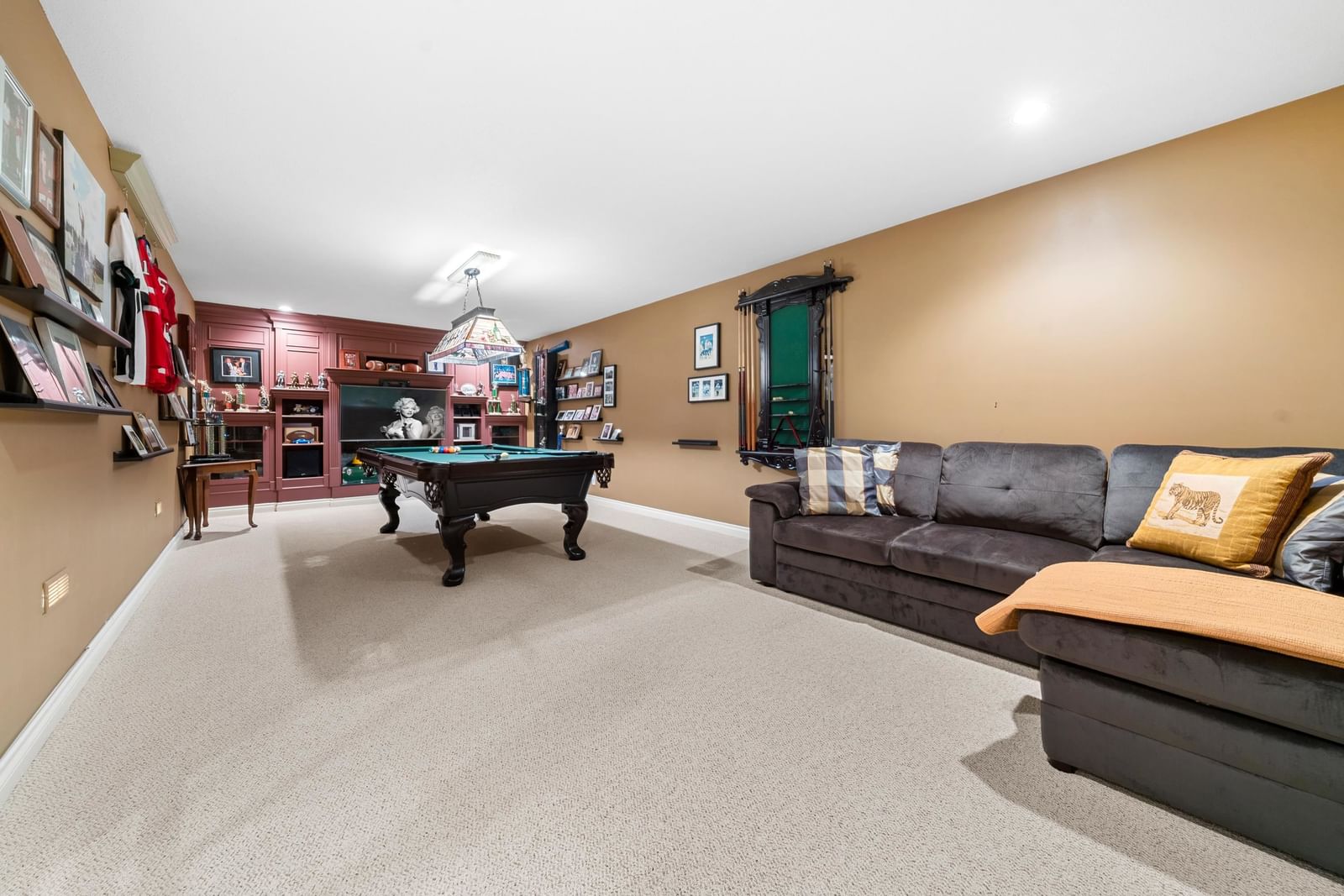 Listing Image 37