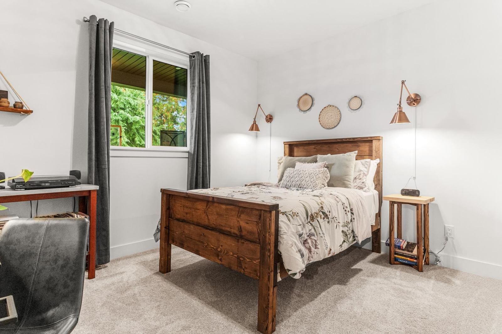 Listing Image 28