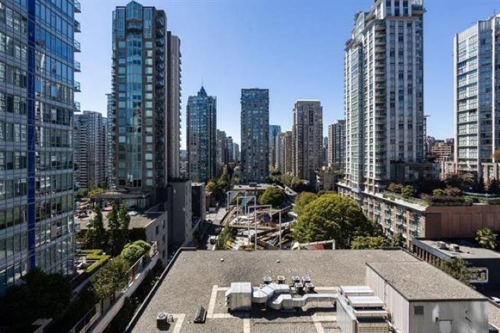 480 Robson Street #906, Vancouver, British Columbia (MLS R2934702)