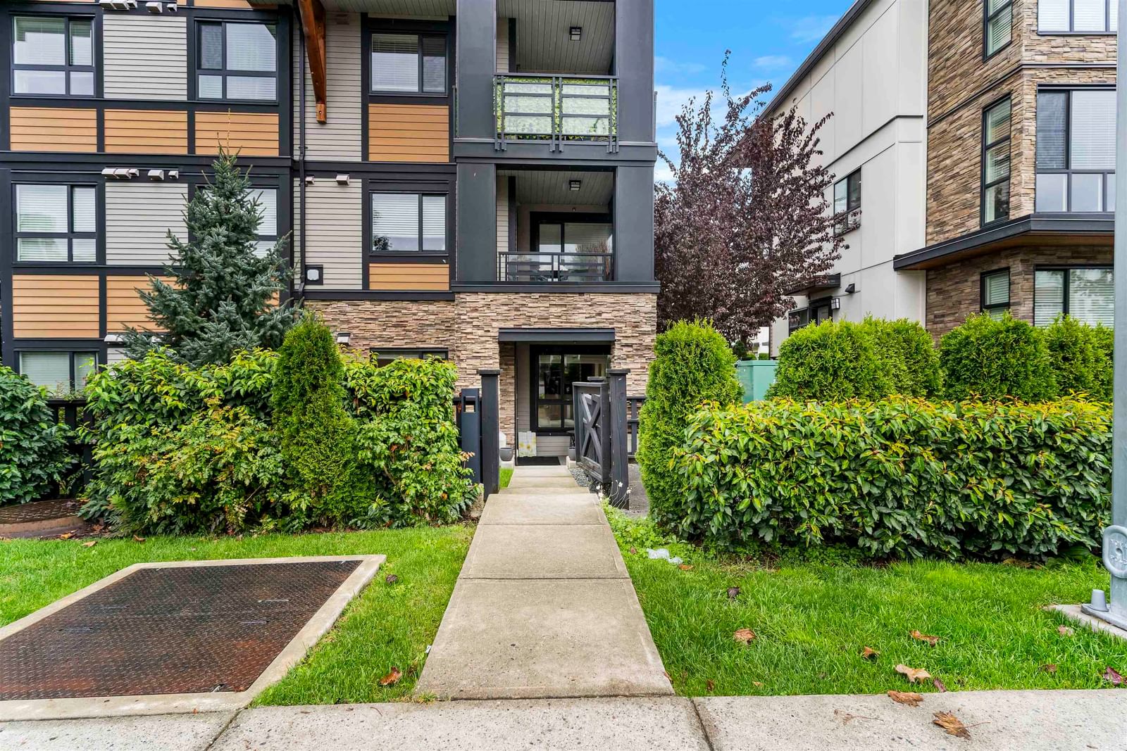 Listing Image 20