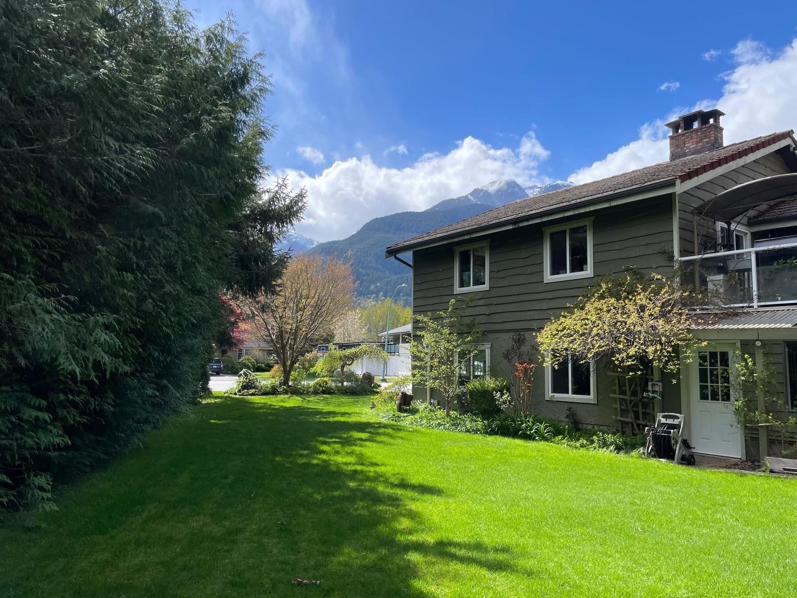 Listing Image 14