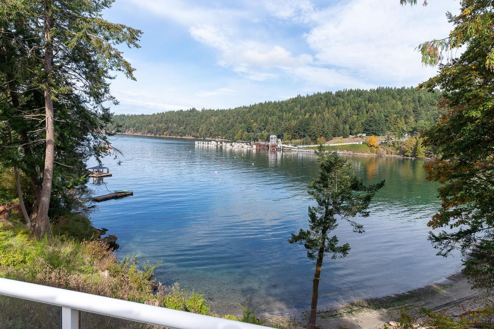 Listing Image 16
