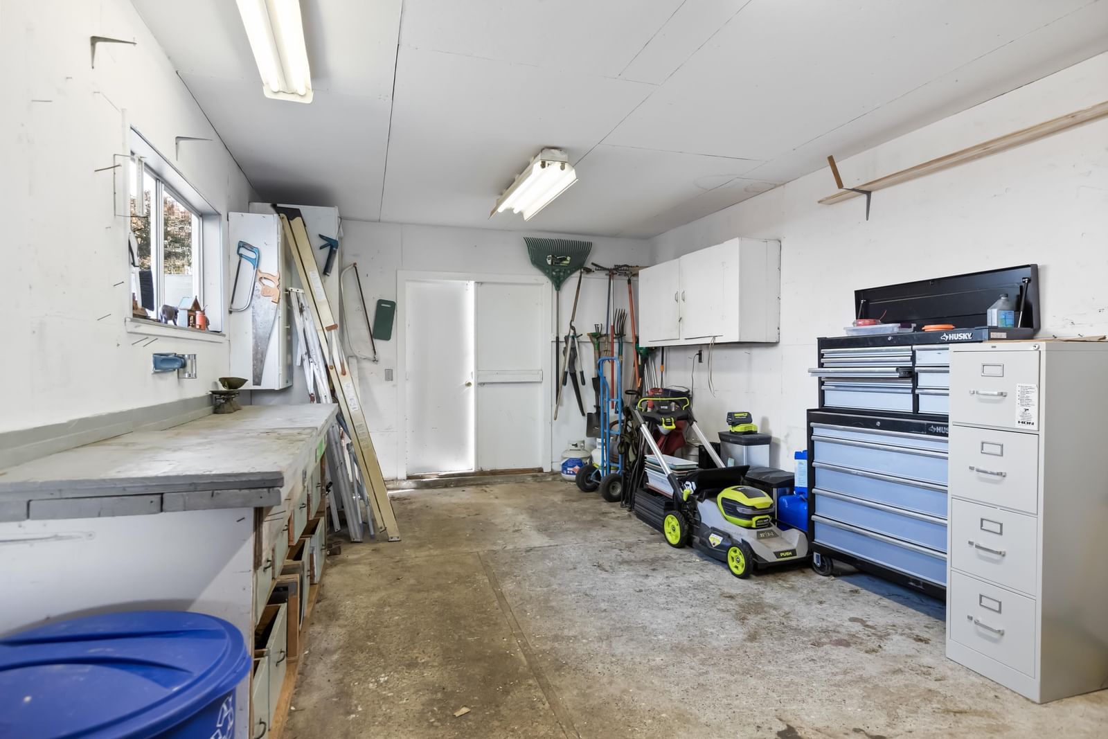 Listing Image 30