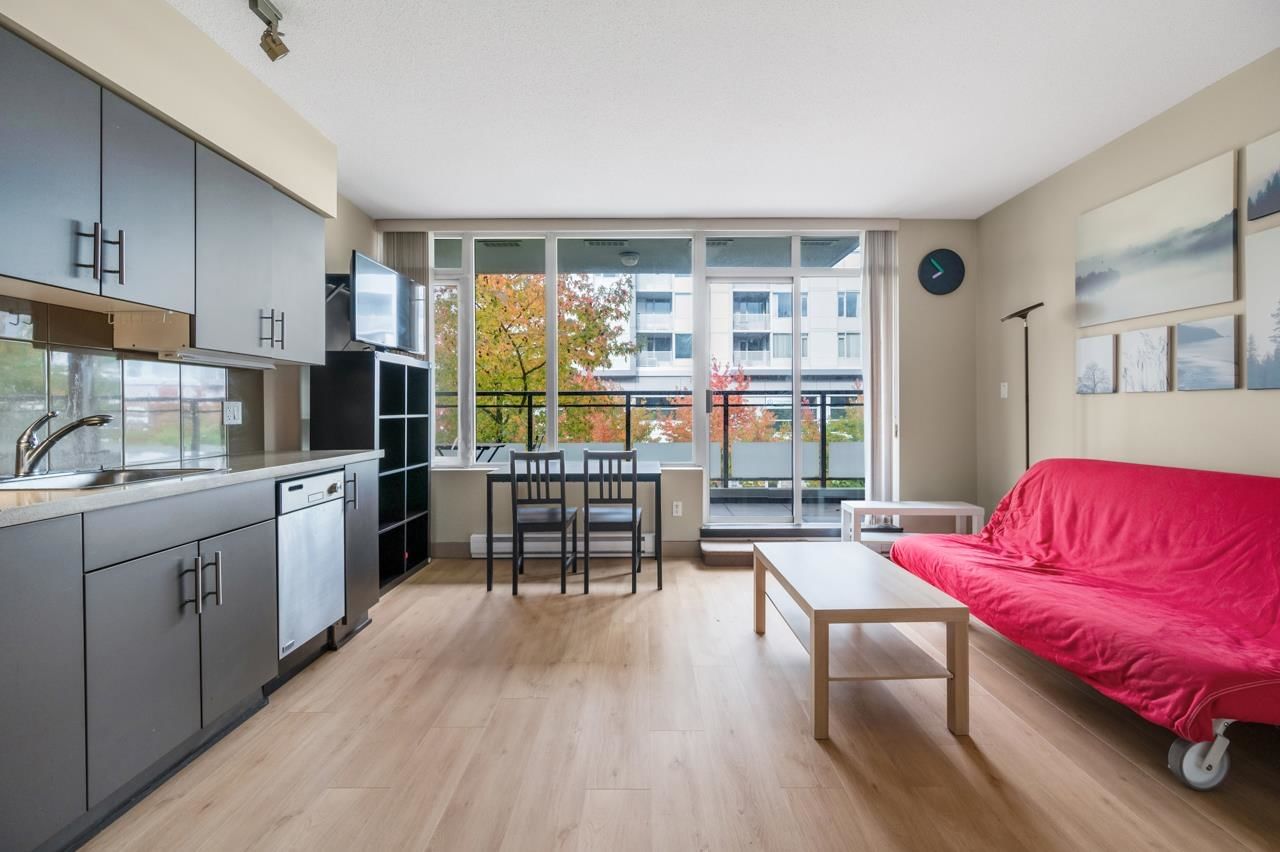 Listing Image 15