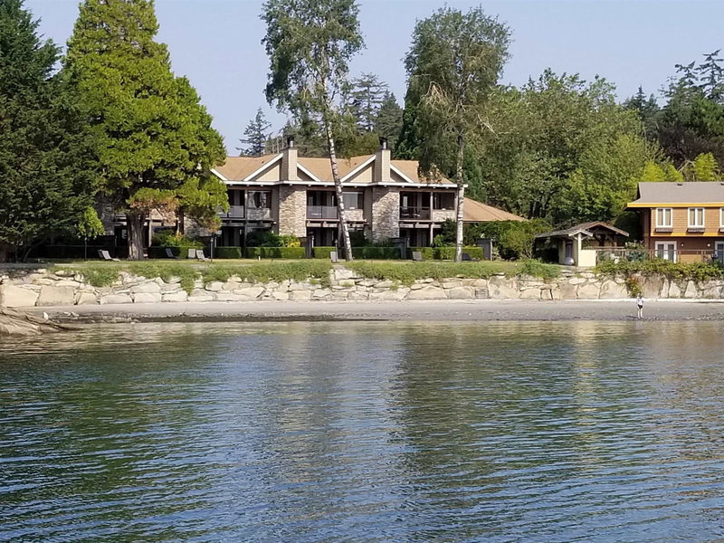 23-D - 134 Madrona Road