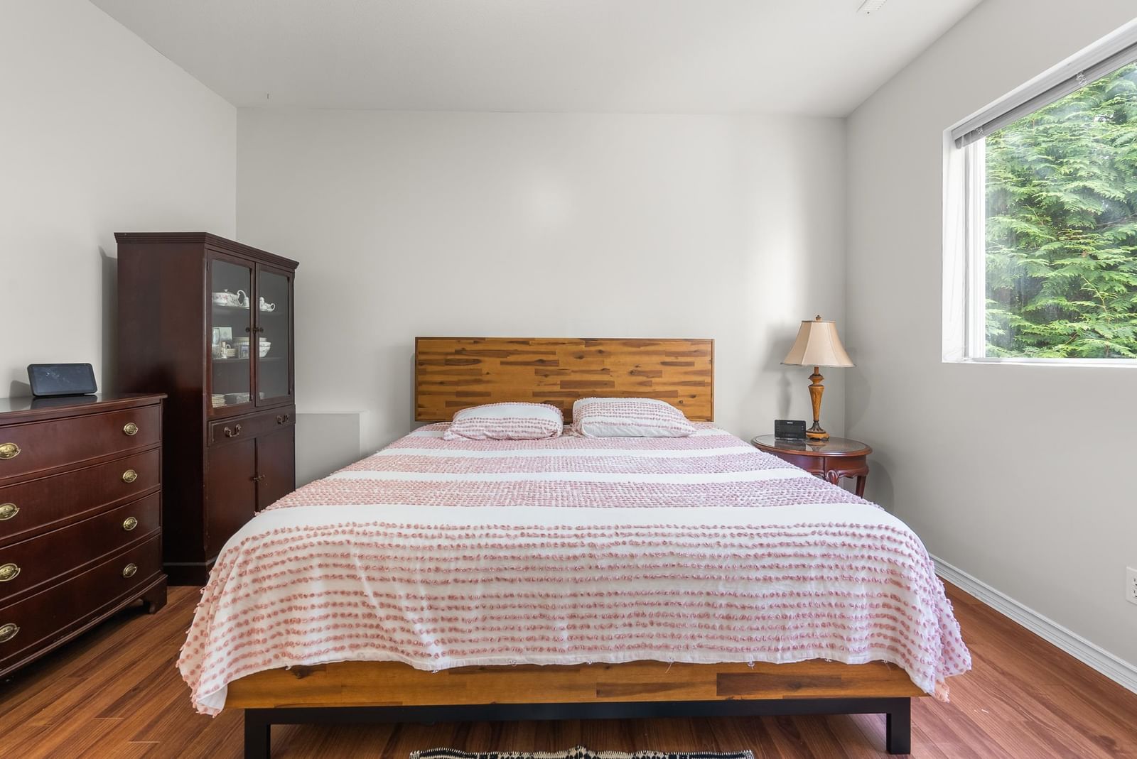 Listing Image 30