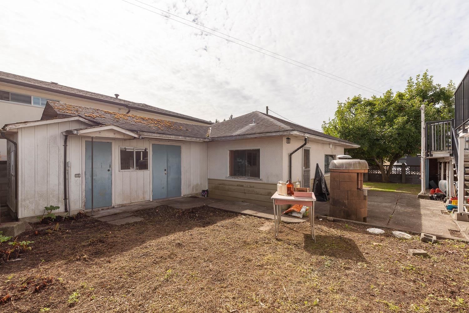 Listing Image 9