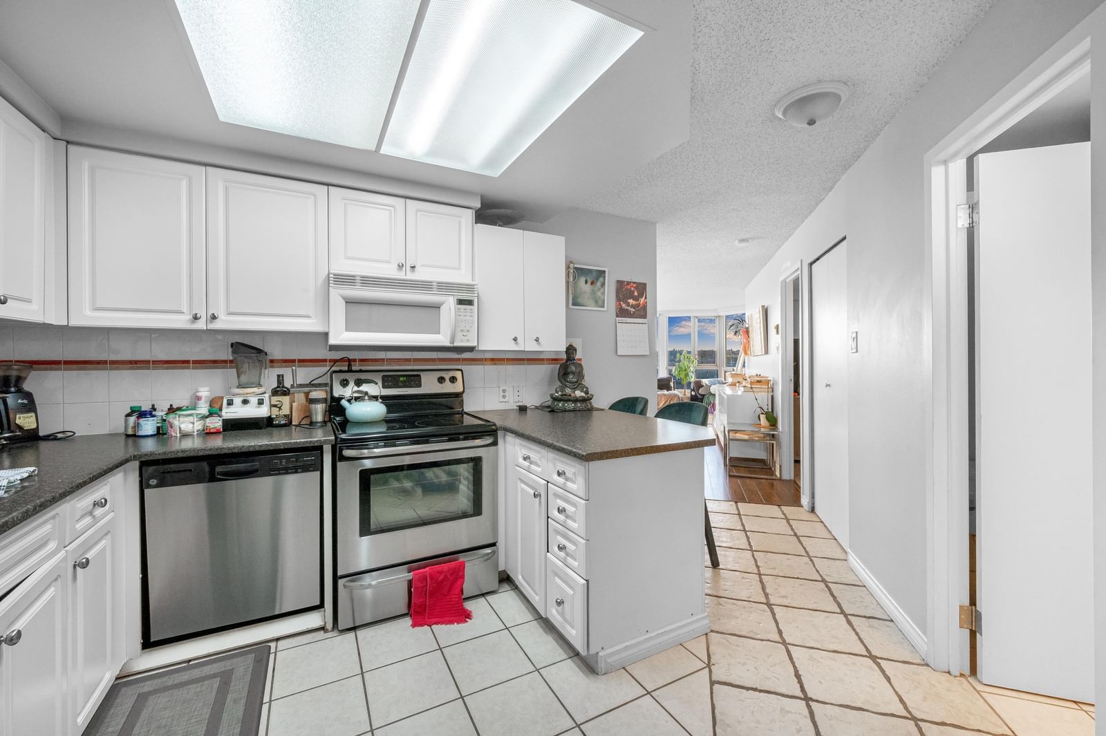 Listing Image 21