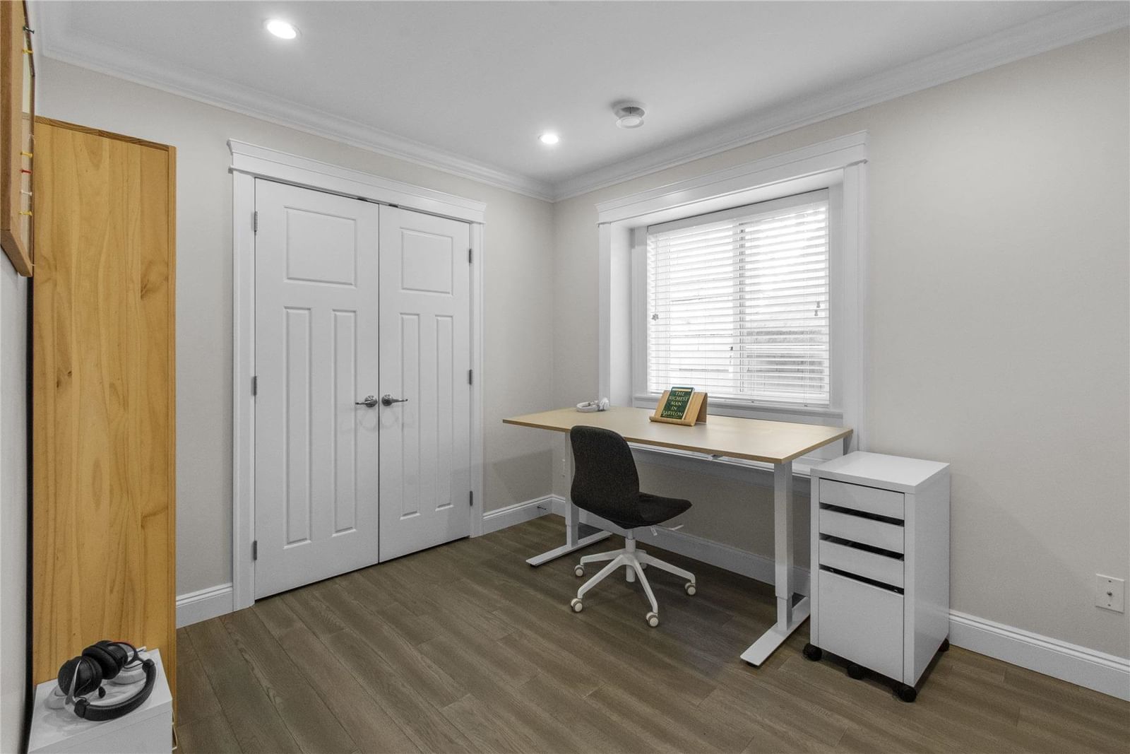 Listing Image 20