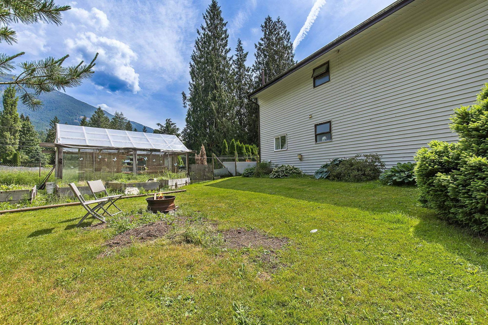 Listing Image 23