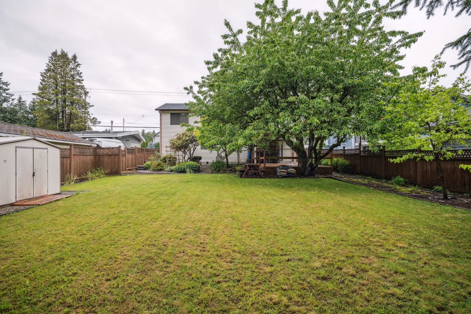 Listing Image 38